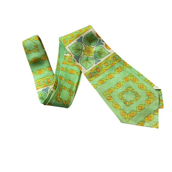Vtg Neck Tie Green Orange Blue 54x4 Satin Feel 70s Suit Collector Movie Prop - Picture 1 of 9